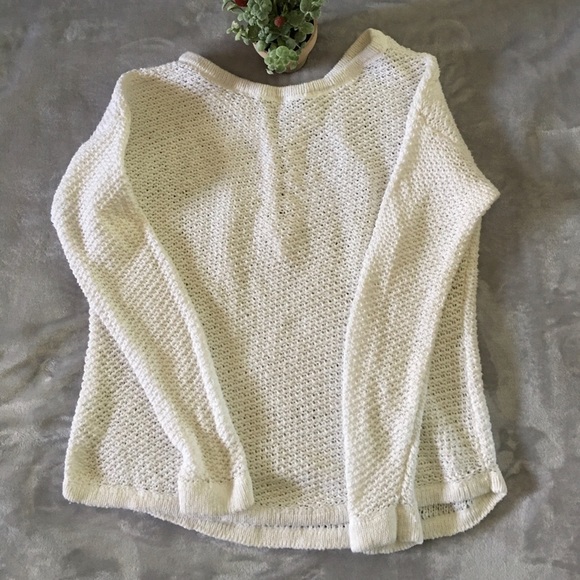 NWOT- perfect sweater for summer! - Picture 2 of 6